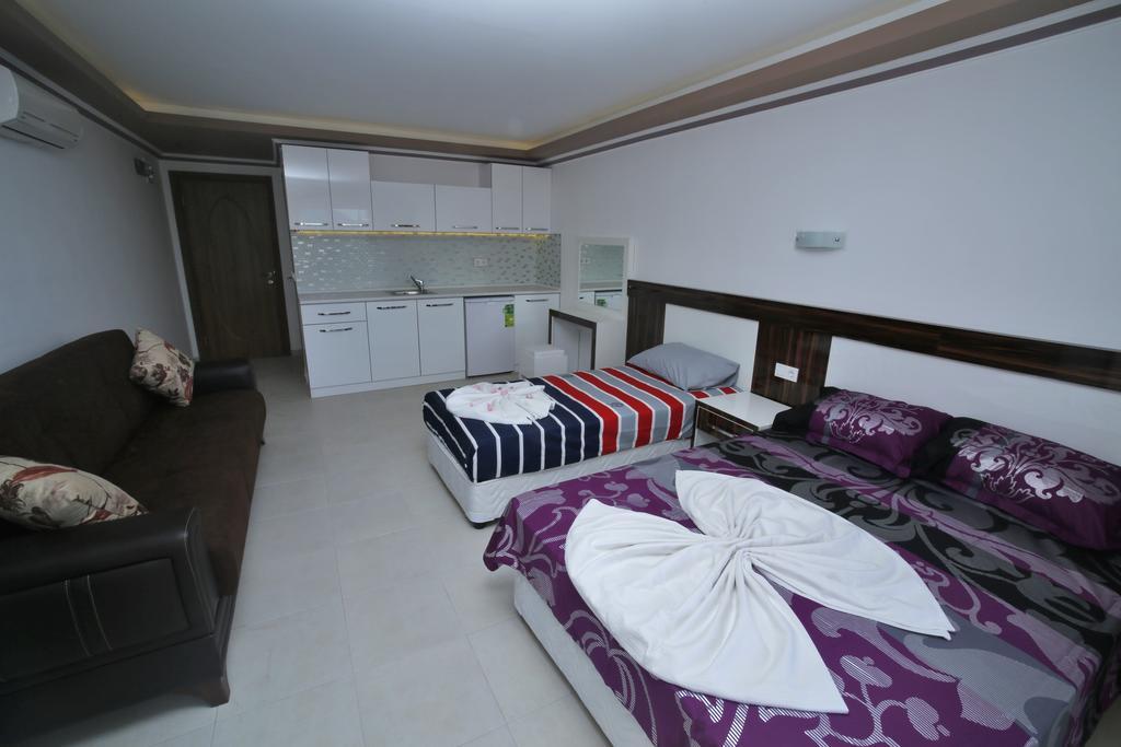 Ustun Apart Pansiyon Alanya Bilik gambar